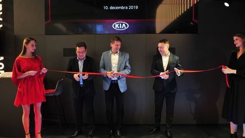 Thumb kia showroom aupark bratislava autozurnal  1