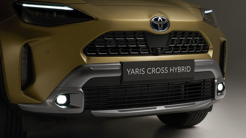 Thumb yaris cross premiere edition ext det 01 6