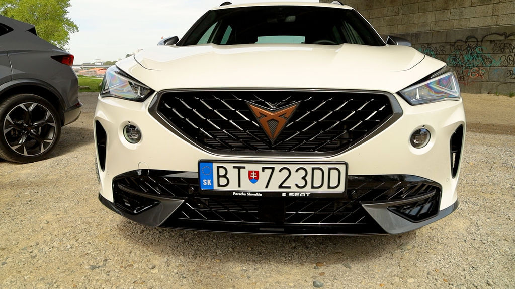 Content cupra formentor x2 sk test 2021 1080p h264.00 02 47 11.still702