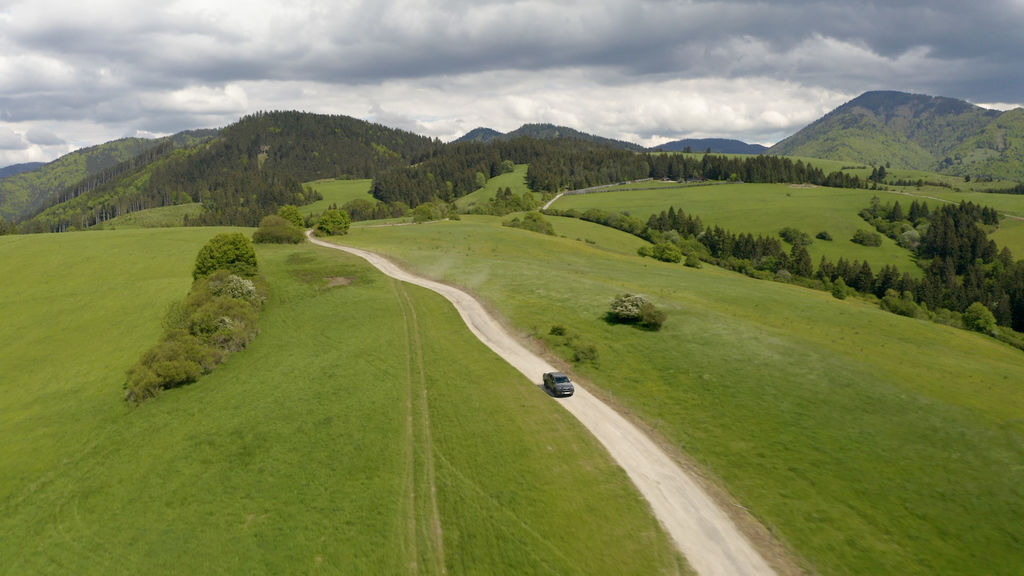 Content toyota hilux sk test 2021 1080p h264.00 32 40 12.still793