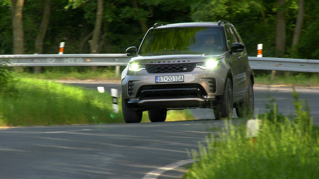 Content land rover discovery sk test 2021 1080p h264.00 11 53 17.still956