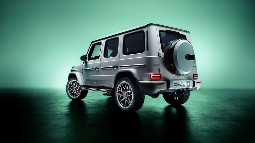 Content mercedes amg g 55years 2022 autozurnal.com 7