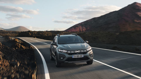 Thumb 2022   new dacia visual identity   dacia sandero stepway  1 