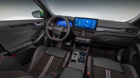Thumb 2021 ford focus st interior 04 low