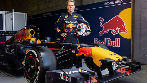 Thumb red bull ford rb19  1 