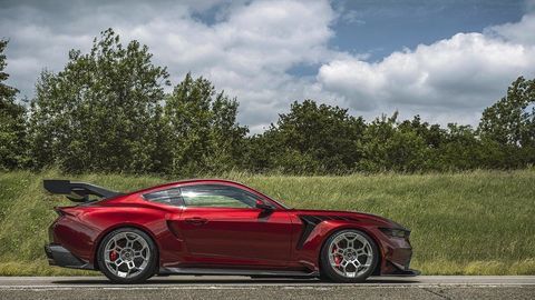 Thumb 2025 ford mustang gtd exterior 03 low