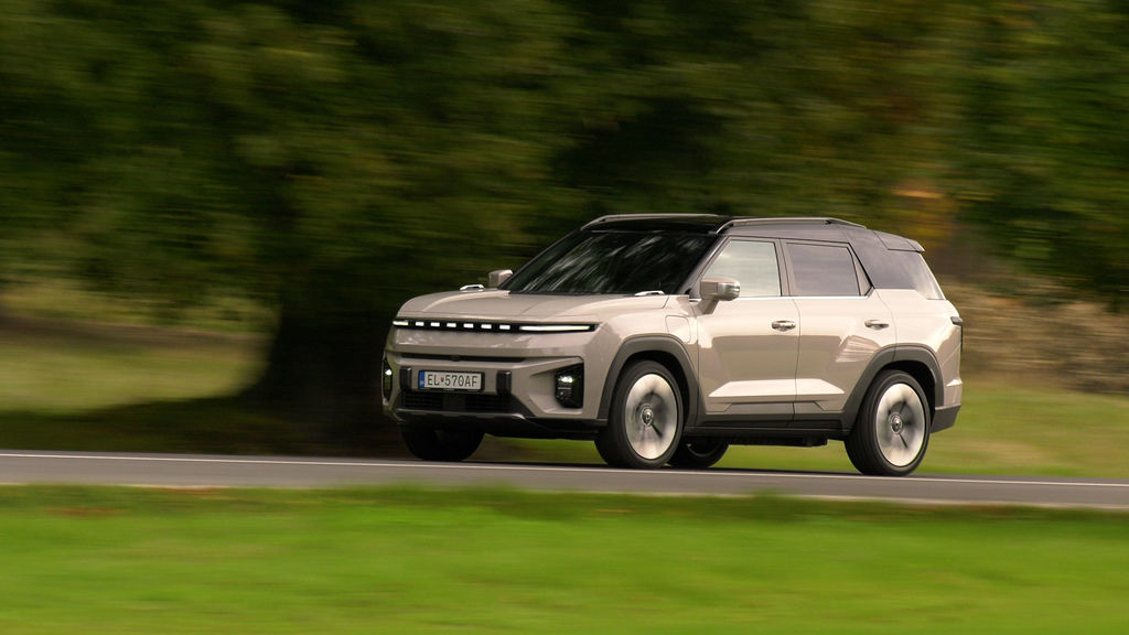 Content ssangyong torres evx sk test 2024 1080p h264.00 18 25 10.still188