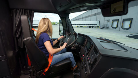 Thumb impozantn  freightliner cascadia 4