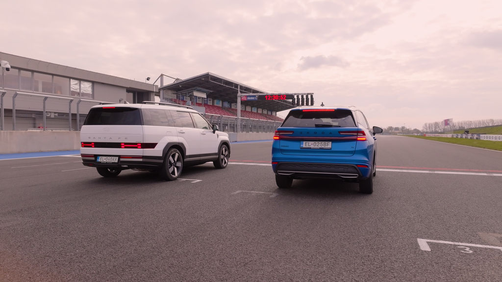 Content hyundai santa fe vs skoda kodiaq sk test 2024 4k.00 13 16 09.still226