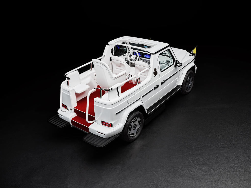 Content papst franziskus erh lt erstes elektrisches  papamobil  von mercedes benz 1200x901