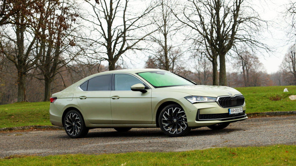 Content skoda superb tdi sk test 2024 4k.00 01 06 10.still223