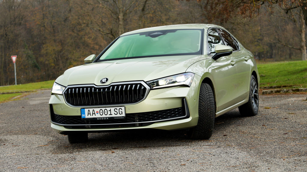 Content skoda superb tdi sk test 2024 4k.00 01 30 16.still224