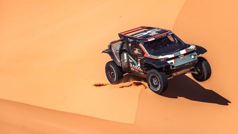 Thumb the dacia sandriders all set for dakar rally adventure  3 