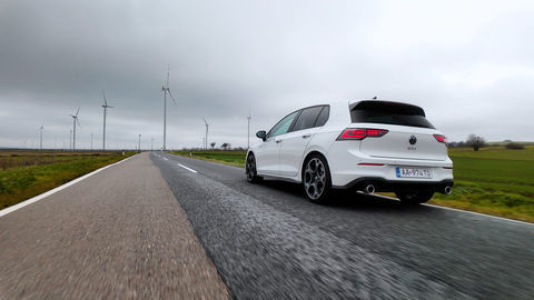 Thumb vw golf gti sk test 2025 4k.00 12 25 01.still247