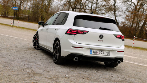 Thumb vw golf gti sk test 2025 4k.00 18 47 10.still253