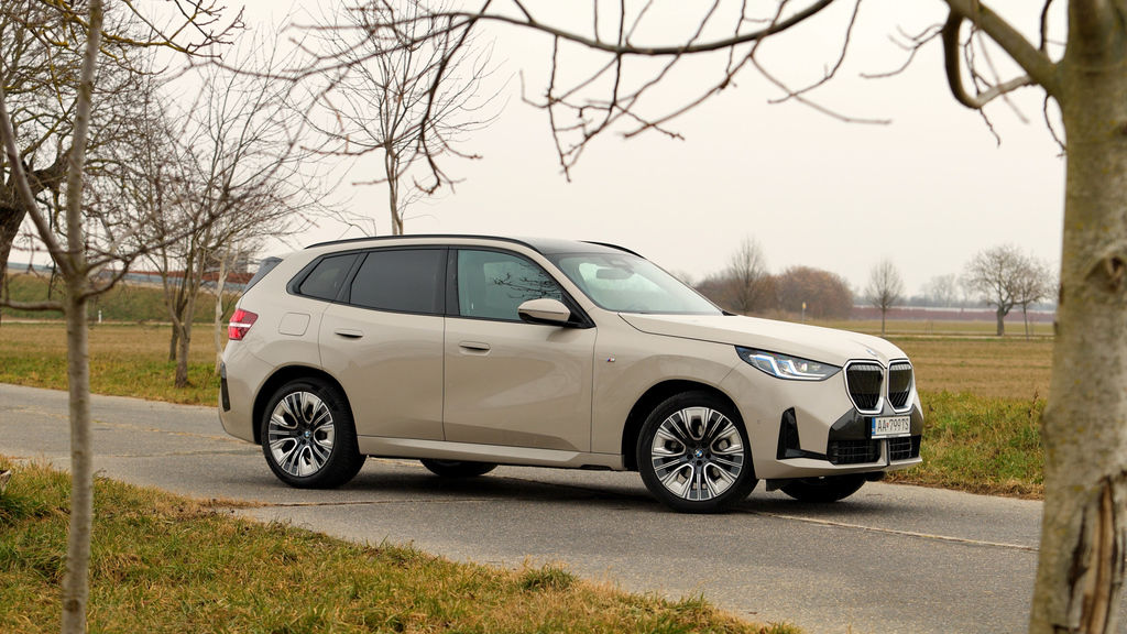 Content bmw x3 sk test 2024 4k.00 14 05 19.still293