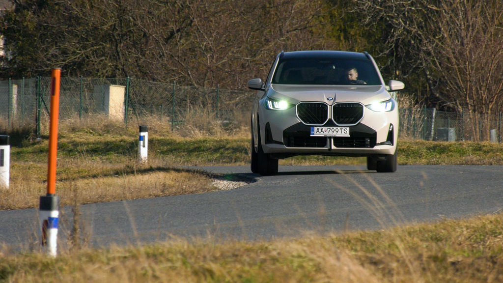 Content bmw x3 sk test 2024 4k.00 16 25 03.still295