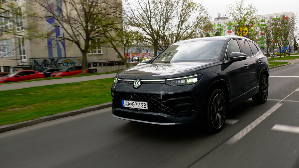 Content vw tayron vs tiguan sk test 2025 4k.00 23 46 15.still334