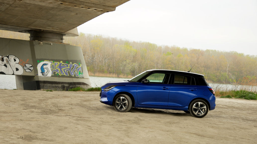 Content suzuki swift 4x4 sk test 2025 4k.00 14 27 04.still337