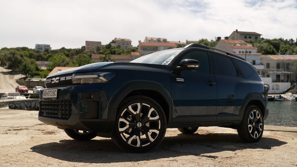 Content dacia bigster chorvatsko test 2025 4k.00 10 14 14.still368