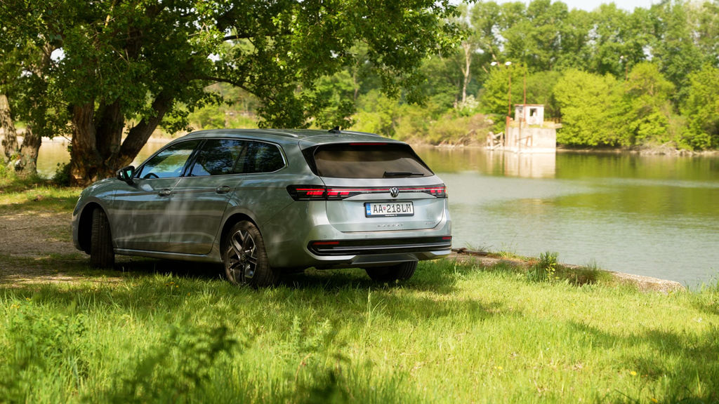 Content vw passat phev sk test 2025 4k.00 00 51 05.still367