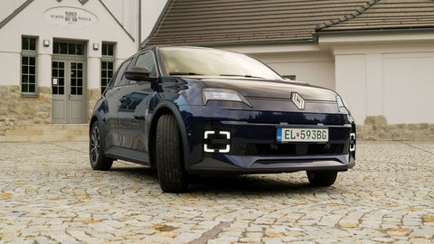 Thumb renault r5 sk test 2025 4k.00 05 08 04.still375
