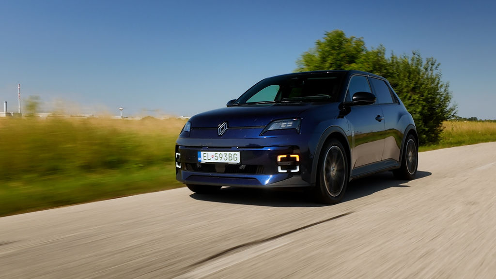 Content renault r5 sk test 2025 4k.00 25 55 03.still382