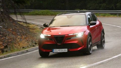 Thumb alfa romeo junior veloce sk test 2025 4k.00 13 33 19.still380