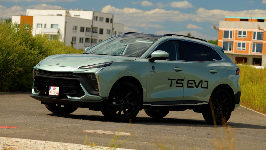 Content dongfeng forthing t5 evo sk test 2025 4k.00 23 59 18.still438