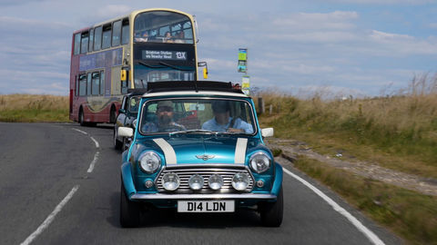 Thumb mini cooper jcw sk test 2025 4k.00 04 36 00.still424