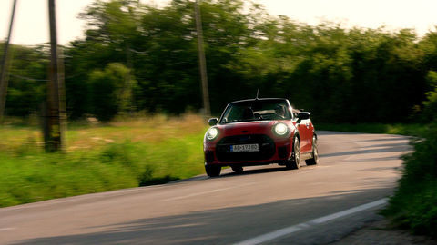 Thumb mini cooper jcw sk test 2025 4k.00 32 17 07.still438