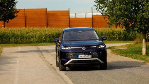 Thumb vw tayron phev sk test 2025 4k.00 21 00 13.still436
