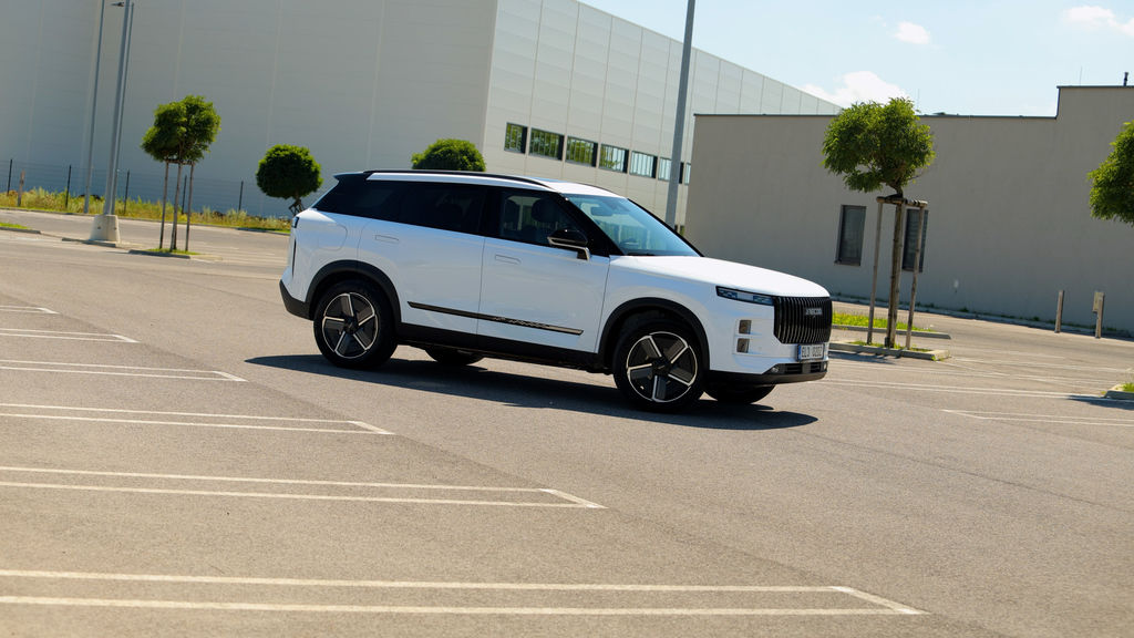 Content jaecoo 7 phev sk test 2025 4k.00 01 19 04.still427