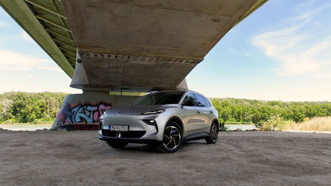 Thumb mg s5 ev sk test 2025 4k.00 00 30 01.still394