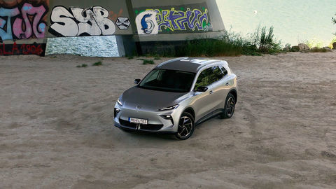 Thumb mg s5 ev sk test 2025 4k.00 06 32 23.still398