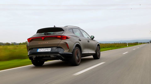 Thumb cupra formentor sk test 2025 4k.00 04 41 20.still441