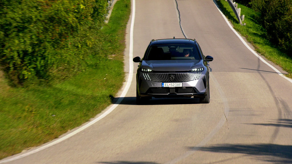 Content peugeot e 5008 sk test 2025 4k.00 25 13 07.still458