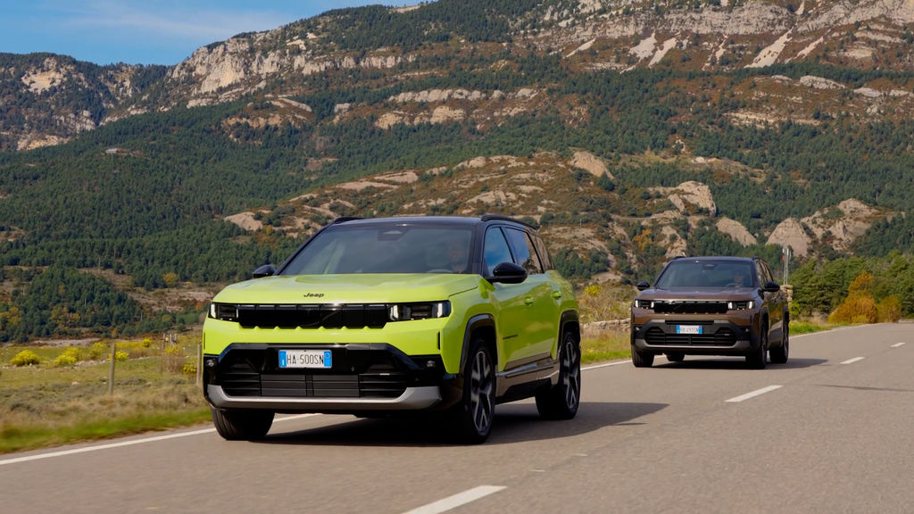 Content jeep compass prva jazda 2025 4k.00 18 36 11.still545