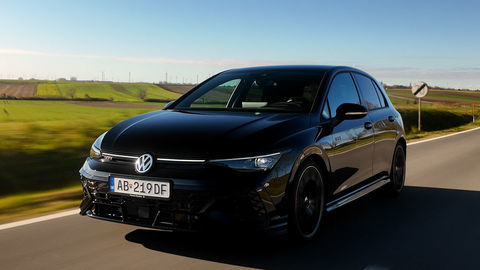 Thumb vw golf gti clubsport sk test 2025 4k.00 10 09 13.still549