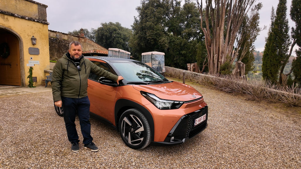 Content toyota aygo x prva jazda 2025 4k.00 00 30 10.still555