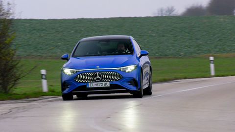 Thumb mercedes cla eq sk test 2025 4k.00 05 44 06.still557