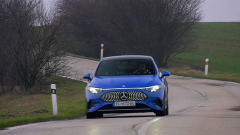 Thumb mercedes cla eq sk test 2025 4k.00 20 24 21.still563