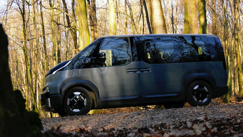 Thumb kia pv5 sk test 2025 4k.00 04 29 08.still572