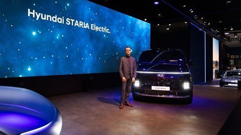 Thumb hyundai bms 2026 staria electric world premiere ioniq 3 teaser 06 1