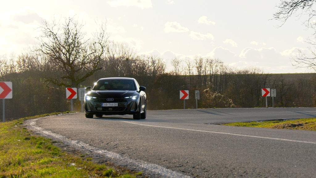 Content audi a6 sedan sk test 2025 4k.00 10 07 02.still571