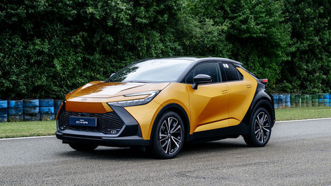 Thumb c hr plug in hybrid10