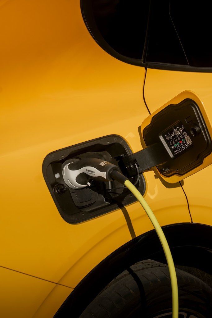 Content 2026 ford capri vivid yellow exterior 03