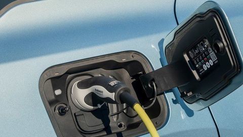 Thumb 2026 ford explorer arctic blue exterior 03