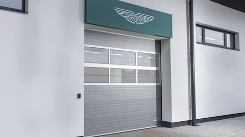 Thumb aston martin prague servis 1 lores