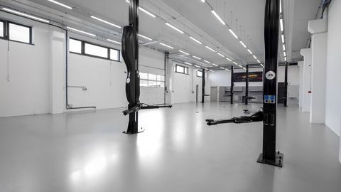 Thumb aston martin prague servis 6